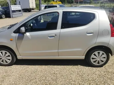 Usata Nissan Pixo 68 CV (50 kW) 2010 Utilitaria
