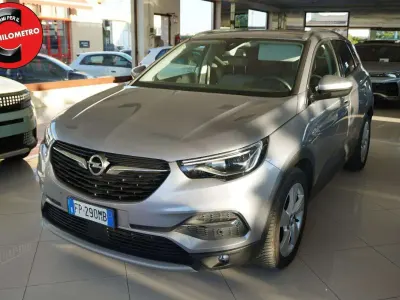 Usata Opel Grandland X Innovation 120 CV (88 kW) 2018 Grigio SUV