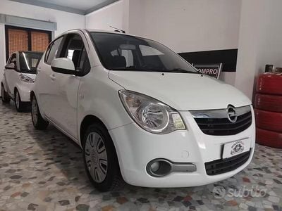 Usata Opel Agila 68 CV (50 kW) 2012 Bianco Utilitaria
