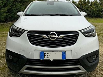 Usata Opel Crossland X Innovation 102 CV (75 kW) 2020 Bianco SUV