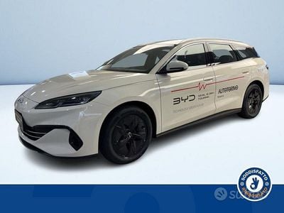 Nuova BYD Seal Boost 183 CV (134 kW) 2025 Beige Station wagon