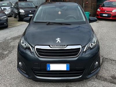 Usata Peugeot 108 Allure 69 CV (50 kW) 2014 Grigio Utilitaria