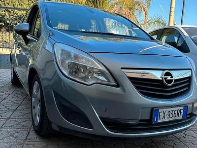 Usata Opel Meriva 95 CV (69 kW) 2012 Monovolume