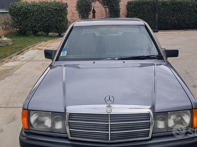 Usata Mercedes 190 1992 Grigio Berlina