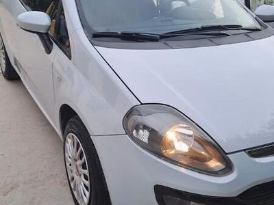 Usata Fiat Punto Evo 65 CV (47 kW) 2011 Bianco Utilitaria