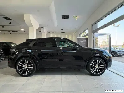 Usata Porsche Cayenne 354 CV (260 kW) 2024 Nero SUV