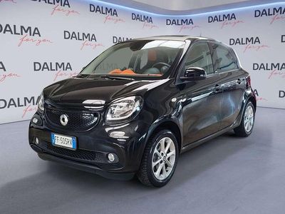 Usata Smart ForFour Passion 71 CV (52 kW) 2015 Nero Utilitaria