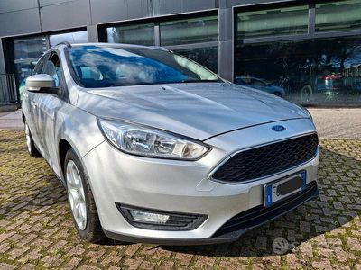 Usata Ford Focus Titanium 120 CV (88 kW) 2016 Grigio Station wagon