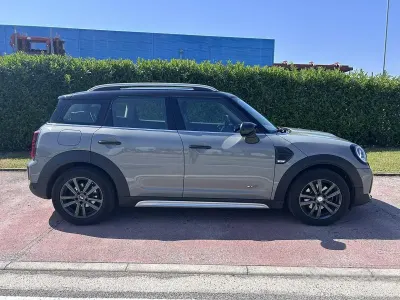 Usata Mini Countryman 150 CV (110 kW) 2021 Grigio SUV