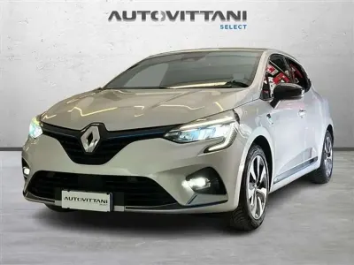 Usata Renault Clio V 91 CV (66 kW) 2021 Grigio chiaro Berlina