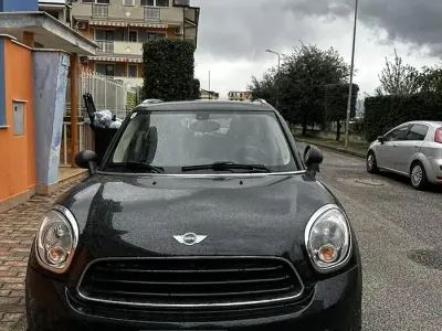 Usata Mini Countryman 90 CV (66 kW) 2012 Nero SUV