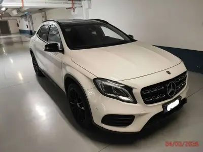 Usata Mercedes GLA200 Night 136 CV (100 kW) 2019 Bianco SUV