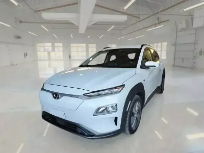 Usata Hyundai Kona XPrime 27 kW (38 CV) 2020 SUV