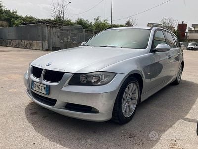Begagnad BMW 320 177 HK (130 kW) 2008 Grå Kombi