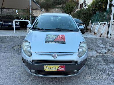 Usata Fiat Punto Evo 69 CV (50 kW) 2011 Grigio Utilitaria