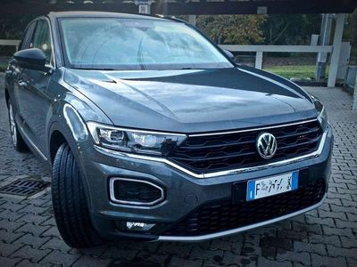 Usata VW T-Roc Advance 116 CV (85 kW) 2018 Grigio SUV