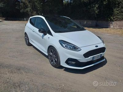 Begagnad Ford Fiesta ST-Line 120 HK (88 kW) 2018 Halvkombi