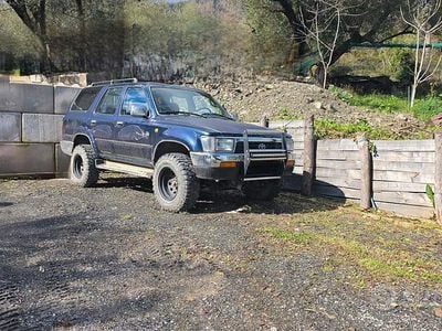Begagnad Toyota 4 Runner 90 HK (66 kW) 1990 Blå SUV