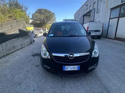 Usata Opel Agila Enjoy 86 CV (63 kW) 2008 Nero Utilitaria