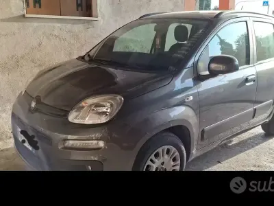 Gebraucht Fiat Panda 69 PS (50 kW) 2019 Grau Kleinwagen