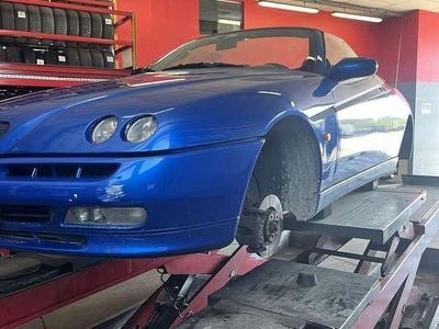 Usata Alfa Romeo Spider 150 CV (110 kW) 1997 Cabrio