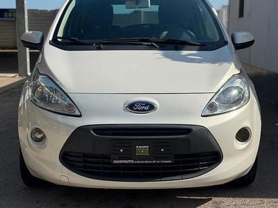 Usata Ford Ka Individual 69 CV (50 kW) 2013 Bianco Utilitaria