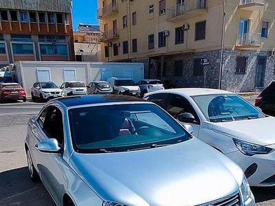 Usata VW Eos 140 CV (102 kW) 2008 Grigio Cabrio