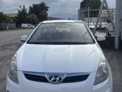 Usata Hyundai i20 Edition 75 CV (55 kW) 2011 Utilitaria