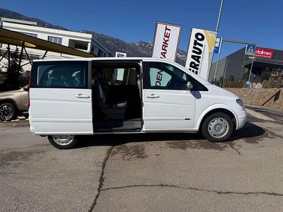 Usata Mercedes Viano 150 CV (110 kW) 2007 Bianco Monovolume