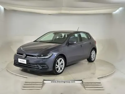 Usata VW Polo Style 95 CV (69 kW) 2022 Grigio Utilitaria