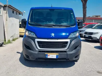 Usata Peugeot Boxer S 140 CV (102 kW) 2021 Blu Furgone