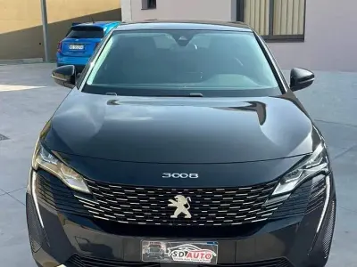 Usata Peugeot 3008 Allure 131 CV (96 kW) 2023 Nero SUV