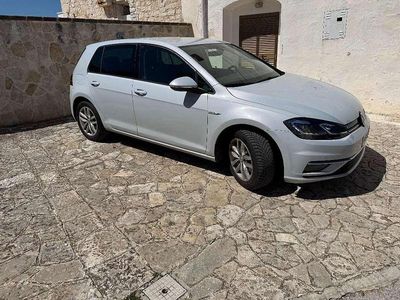 Usata VW Golf VII Highline 110 CV (80 kW) 2017 Bianco Berlina