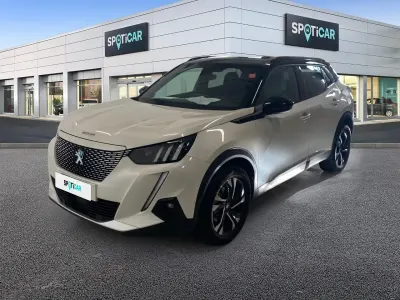 Usata Peugeot e-2008 GT 100 kW (136 CV) 2021 Bianco SUV