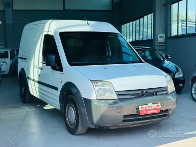 Usata Ford Transit Connect 110 CV (80 kW) 2008 Bianco Monovolume
