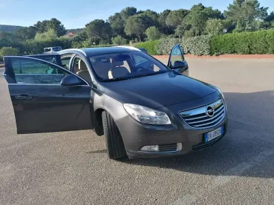 Gebraucht Opel Insignia Cosmo 160 PS (117 kW) 2009 Grau Kombi
