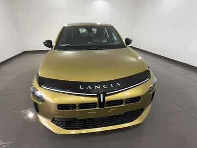 Usata Lancia Ypsilon 100 CV (73 kW) 2024 Oro Utilitaria