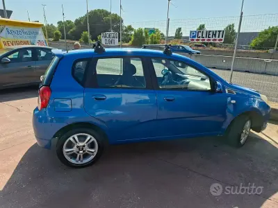 Usata Chevrolet Aveo LS 84 CV (61 kW) 2009 Blu/azzurro Berlina