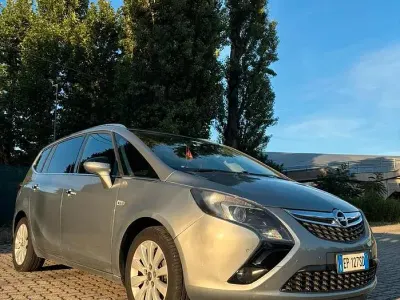 Usata Opel Zafira Tourer