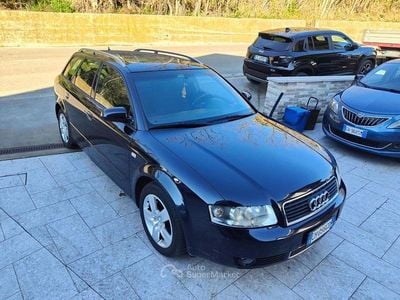 Usata Audi A4 Ambiente 131 CV (96 kW) 2003 Blu/azzurro Station wagon