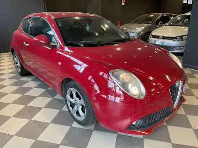 Usata Alfa Romeo MiTo Super 95 CV (69 kW) 2017 Rosso Utilitaria
