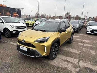 Usata Toyota Yaris Cross 116 CV (85 kW) 2021 Oro SUV