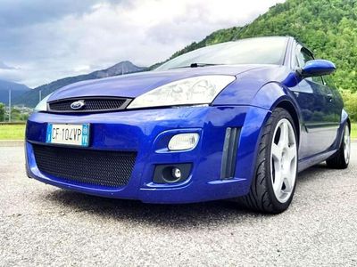 Usata Ford Focus RS 215 CV (158 kW) 2003 Blu/azzurro Berlina