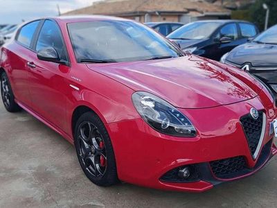 Usata Alfa Romeo Giulietta 120 CV (88 kW) 2018 Rosso Utilitaria