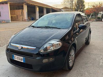 Usata Fiat Grande Punto 75 CV (55 kW) 2011 Nero Utilitaria