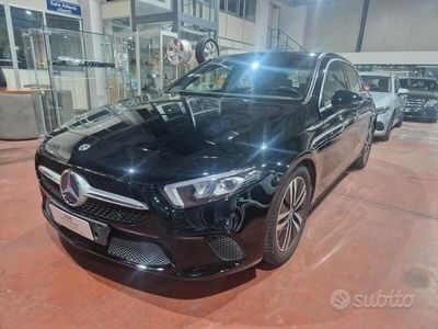Usata Mercedes A180 116 CV (85 kW) 2020 Nero Berlina