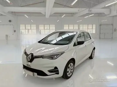 Usata Renault Zoe Life 50 kW (69 CV) 2021 Bianco Utilitaria
