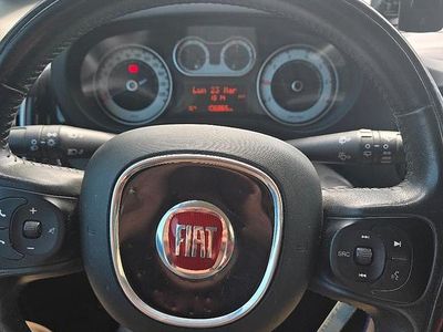 Usado Fiat 500L 85 HP (62 kW) 2015 Preto Monovolume