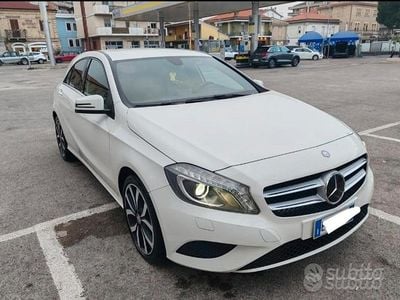 Usata Mercedes A180 109 CV (80 kW) 2015 Bianco Berlina