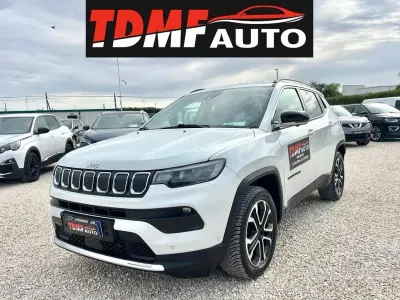 Usado Jeep Compass Limited 131 CV (96 kW) 2021 Blanco SUV